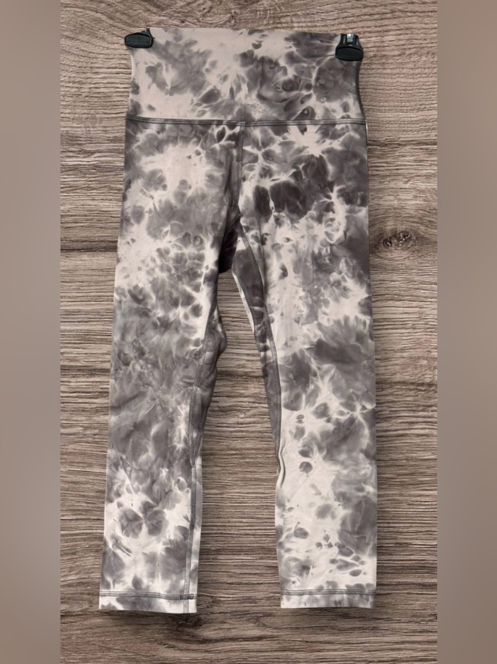 Lululemon Align High-Rise 21 inch Tights sz 4